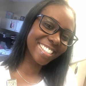 Meet your Posher, Rachel